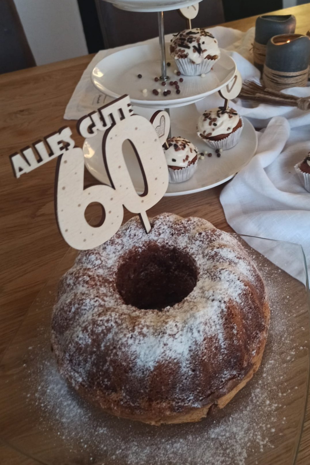 Caketopper Geburtstag - Alles Gute mit Alter gepunktet