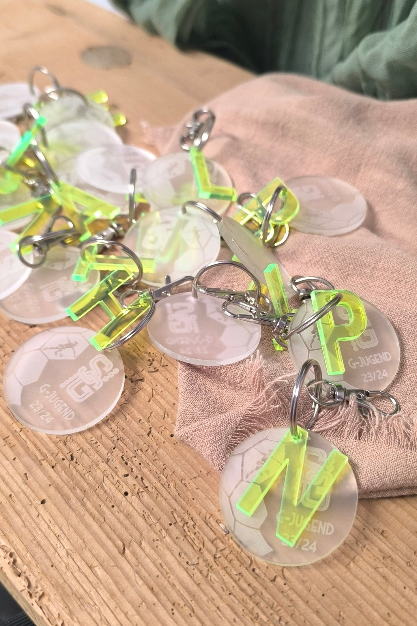 Schlüsselanhänger | Anhänger Wunschmotiv mit Buchstabe