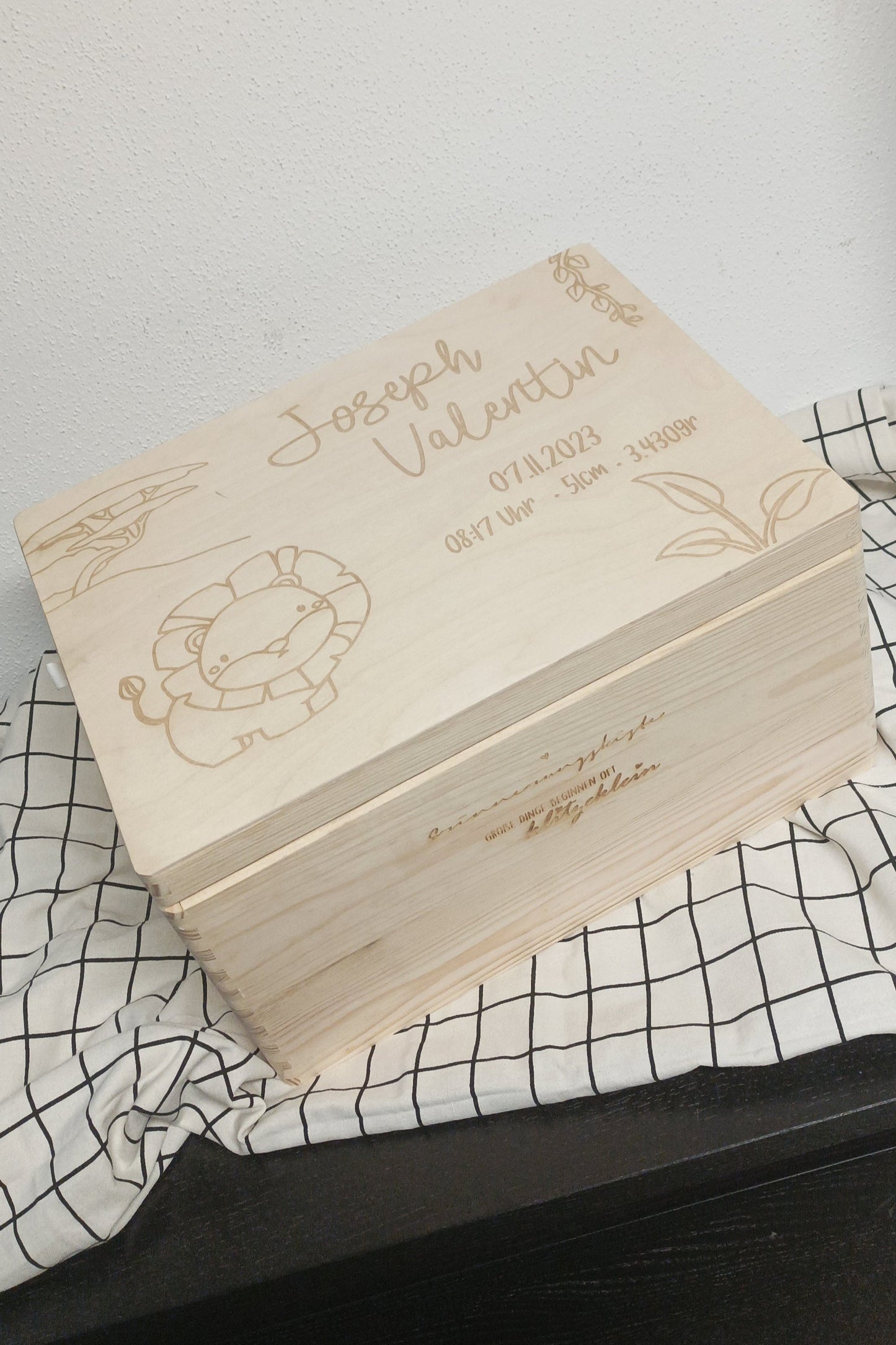 Erinnerungskiste - Dschungel mit Löwe & Geburtsdaten