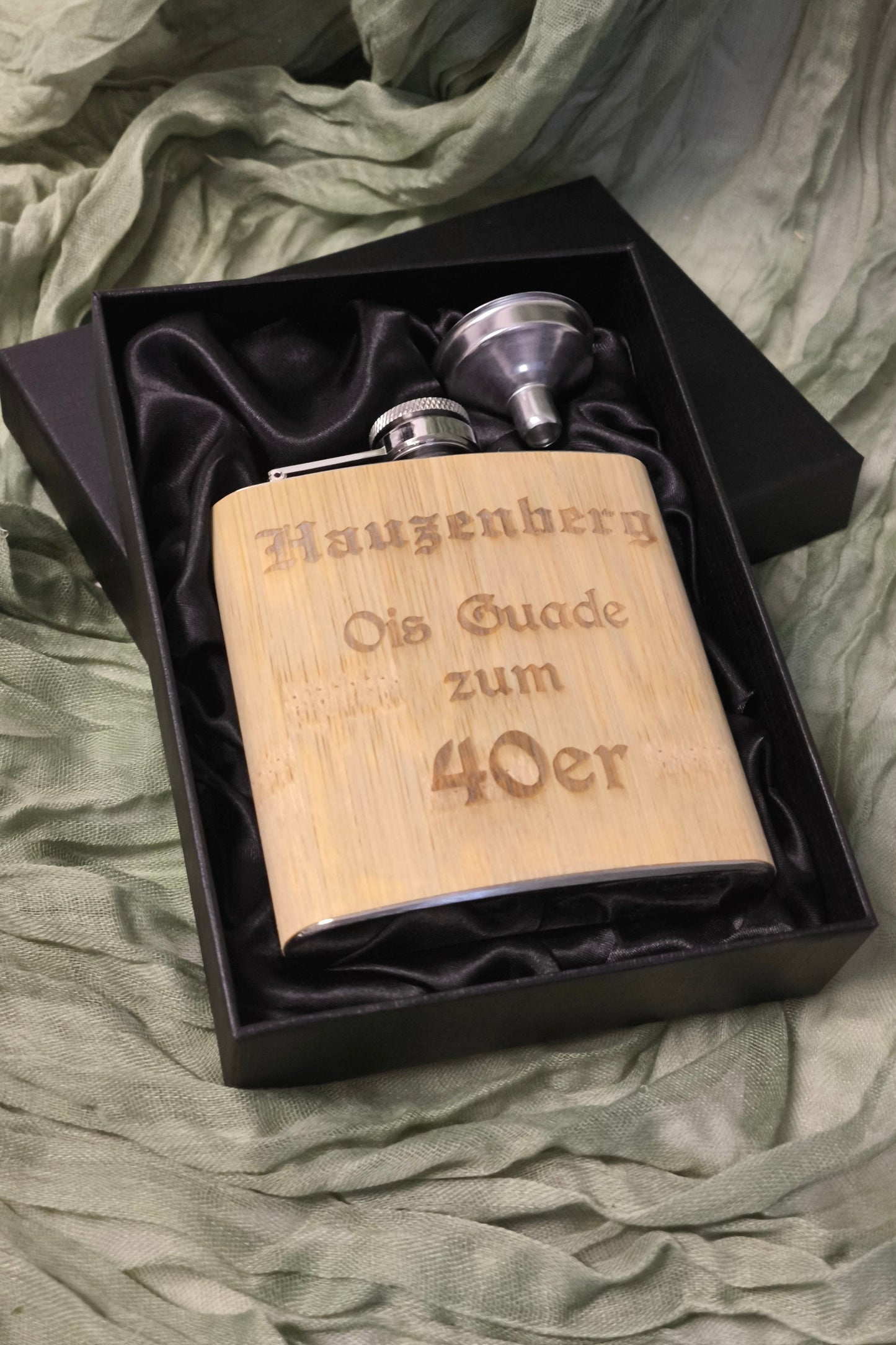 Flachmann Edelstahl mit Holzhülle