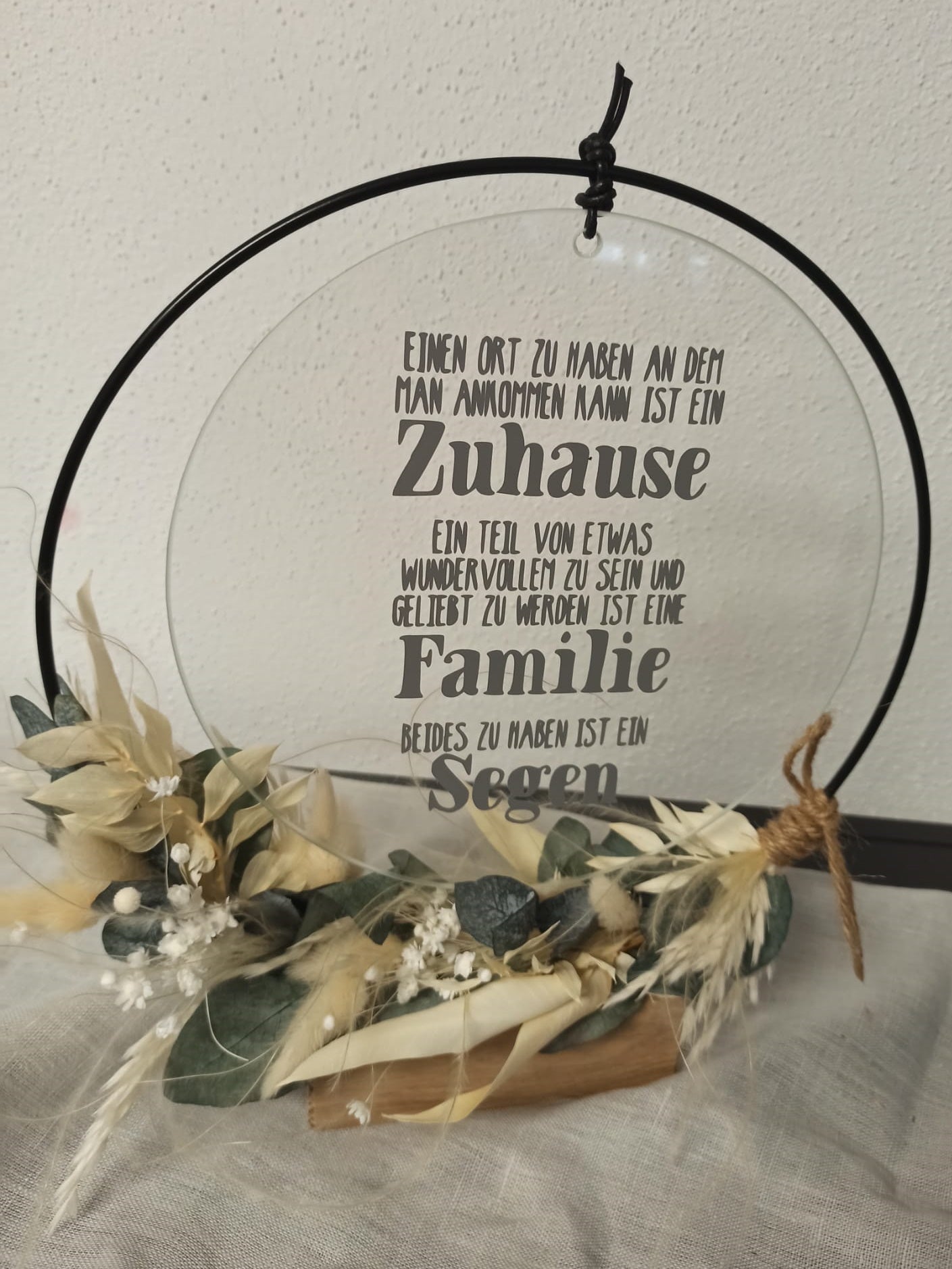 Glasscheibe - Einen Ort zu haben an dem man ankommen kann ist ein Zuhause