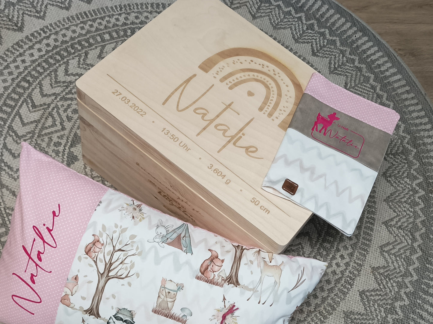 Erinnerungskiste - Regenbogen groß mit Geburtsdaten