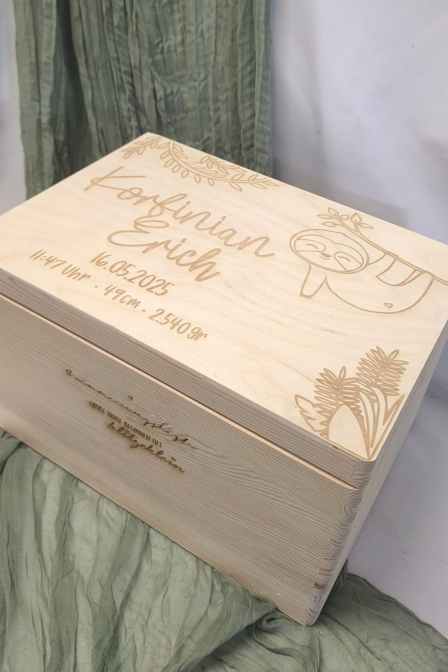 Erinnerungskiste - Dschungel mit Faultier & Geburtsdaten