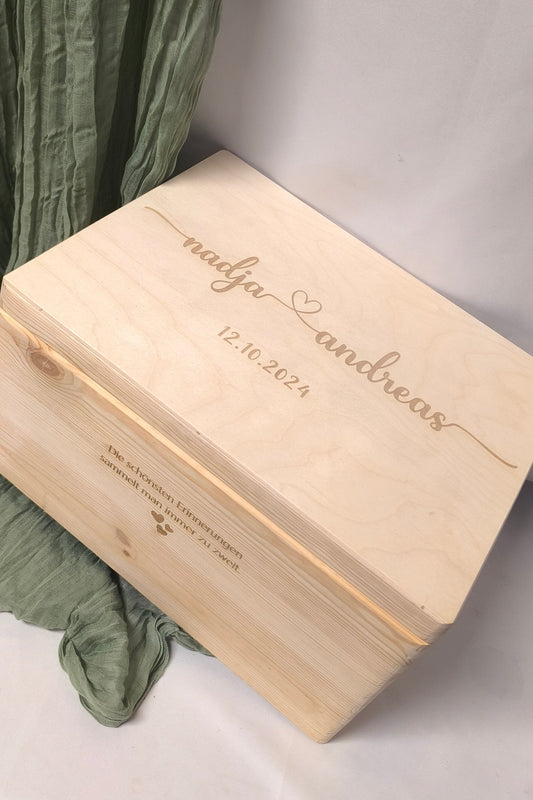 Erinnerungskiste - Hochzeit - Namen mit Herz